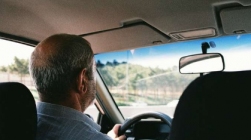 为什么空间定向测试可以改善老年驾驶员的安全评估